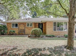 2207 Roland Dr, Champaign, IL 61821