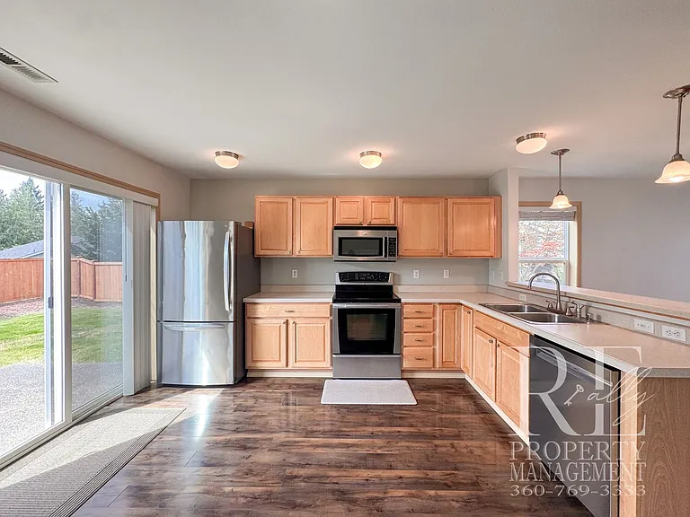 4376 Wigeon Ave SW — Photo 7