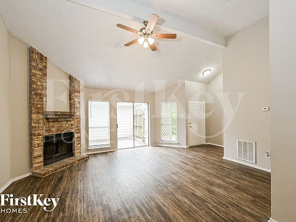3rd image of 9230 Goodmeadow Dr
