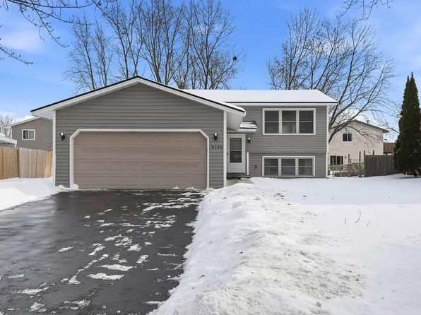 8140 James Ave N, Brooklyn Park, MN 55444