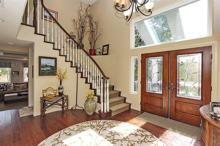 1st image of 26778 Oakmont Dr