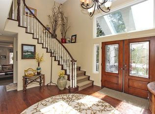 26778 Oakmont Dr, Lake Arrowhead, CA 92352