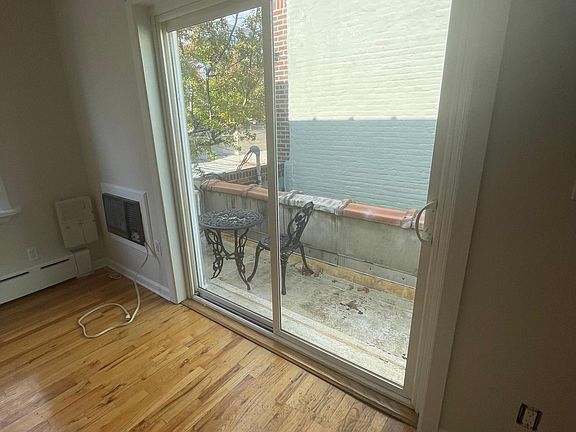 3rd image of 4348 Katonah Ave Floor 2