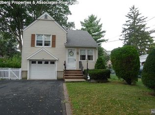 124 Eagle Ave, New Milford, NJ 07646