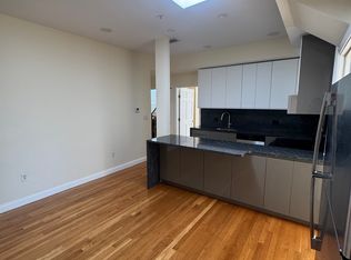 1801 Beacon St APT 7, Brookline, MA 02445