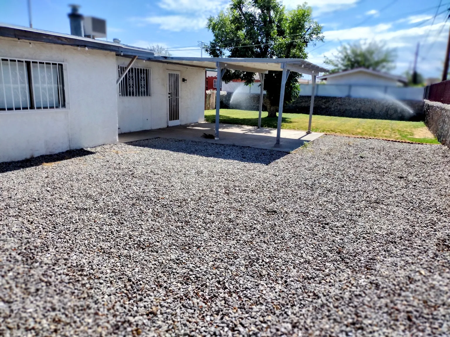 9708 Gardenia Ct — Photo 4