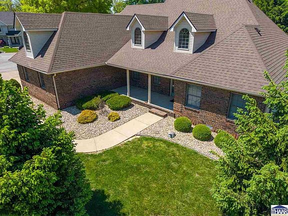 2nd image of 21 Mayflower Dr