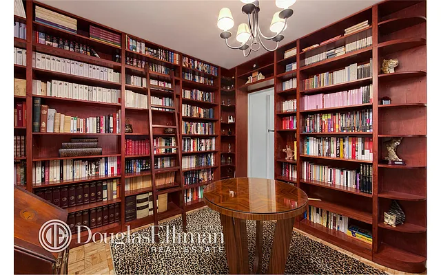 Sold by Douglas Elliman | media 22