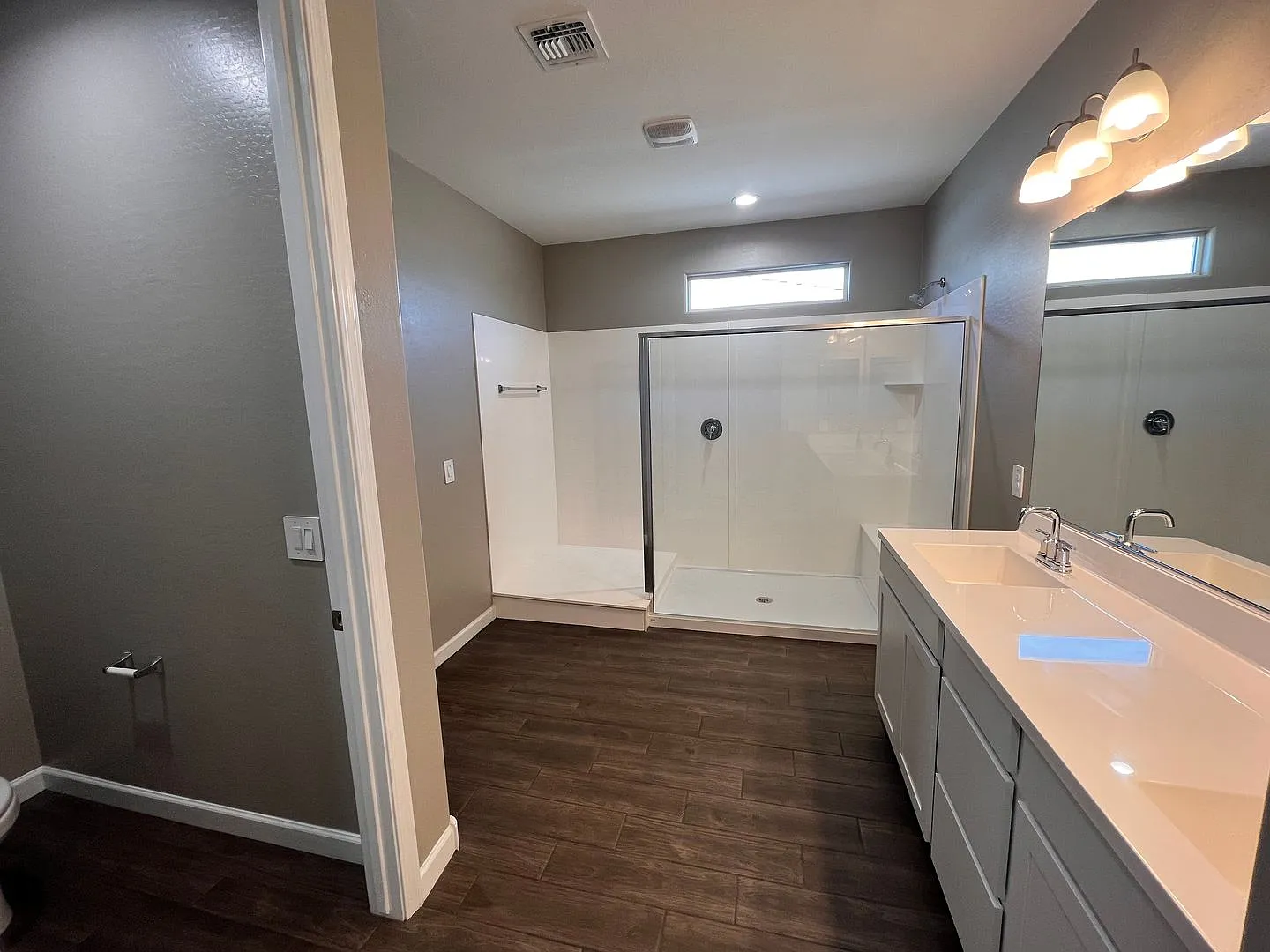 2 Weeks Free Rent! 4 Bed / 3 Bath Home in Rancho Mirage $1,895/Month 37824 W Santa Clara Ave, Mar... — Photo 4