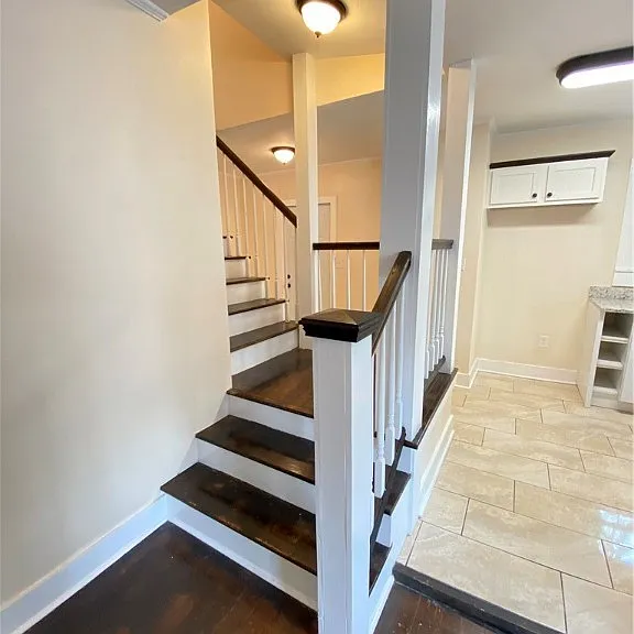 615 Orchard St — Photo 9