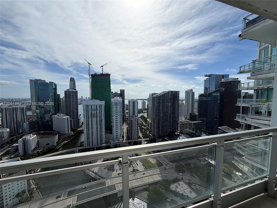 1st image of 92 SW 3rd St APT 5012