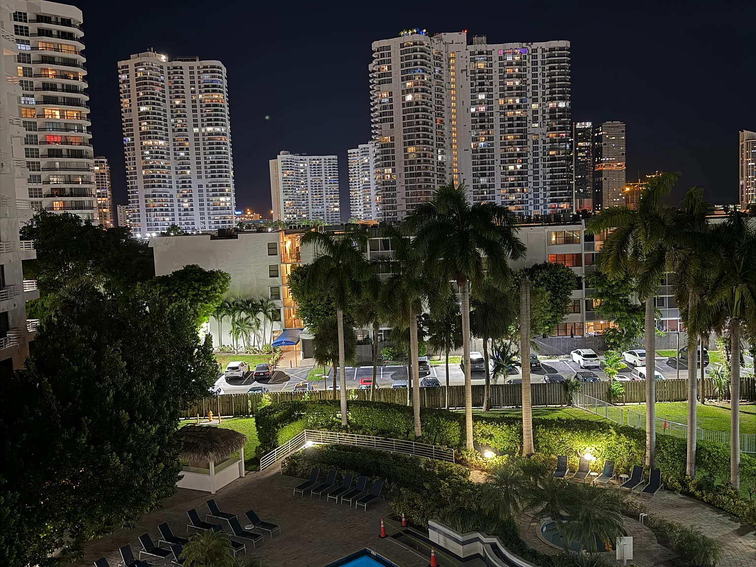 2 bed, 1181 sqft, $3,150 — Photo 3