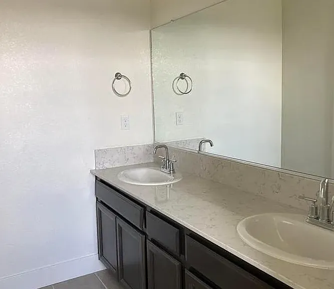 2434 Urdaneta Way — Photo 51