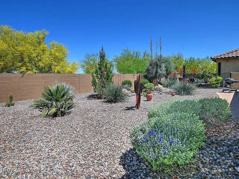 4394 N Hummingbird Dr — Photo 29
