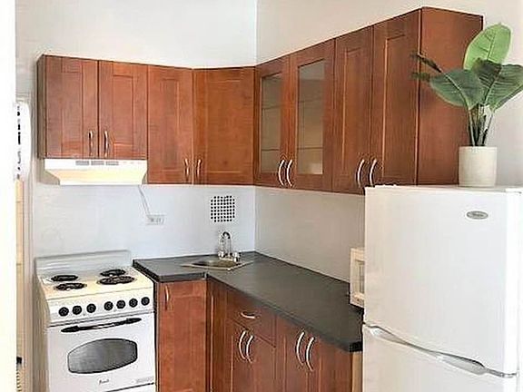 5th image of 417 E 82nd St APT 4D