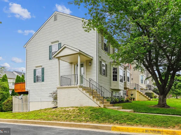 1372 Walkabout Ct #53, Eldersburg, MD 21784