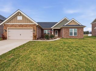 1175 Yorktown Ln, Bowling Green, KY 42104