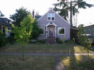 959 SW Hayter St, Dallas, OR 97338