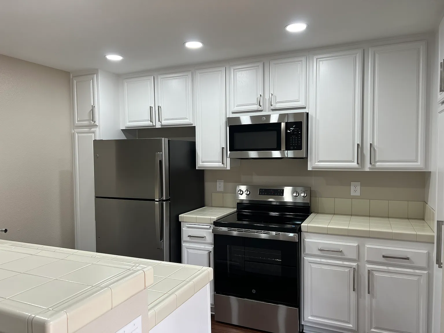 2 bed, 1440 sqft, $3,575 — Photo 2
