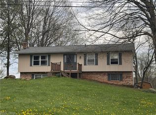 8844 Lost Trail Ave NE, Canton, OH 44721