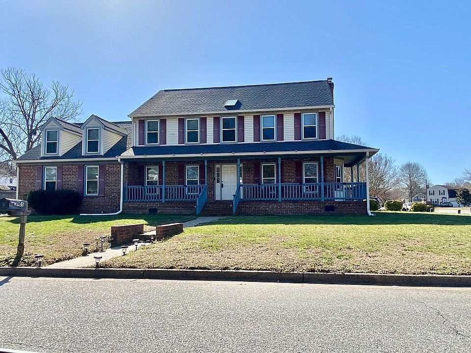 1st image of 901 Priscilla Ln