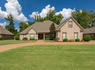 17 Sharpestone Cv, Jackson, TN 38305