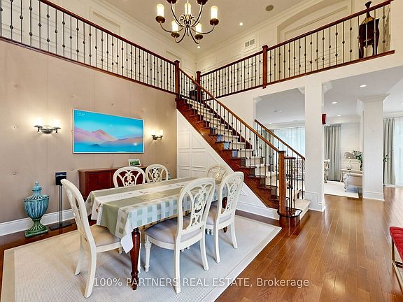 5th image of 33 Earnshaw Dr