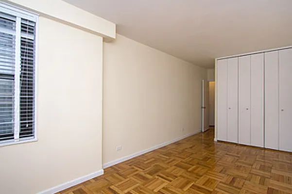 Rented by GoodRock Realty | media 15