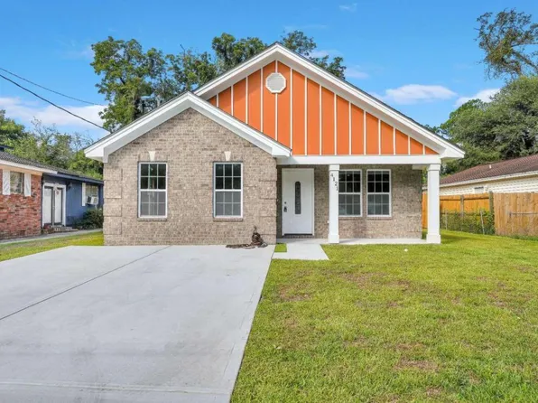 4121 3rd St, Garden City, GA 31408