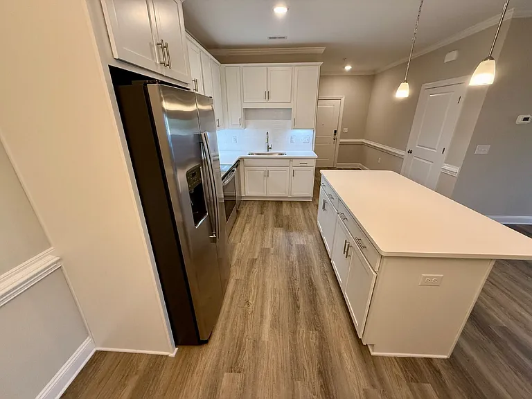 188 Gallery Dr #201 — Photo 11