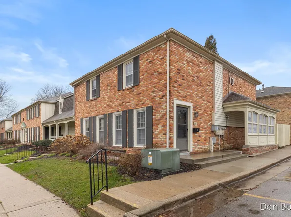 2517 Abbington Dr SE #97, Grand Rapids, MI 49506