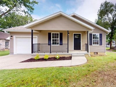 118 W Hickory St, Nevada, MO, 64772