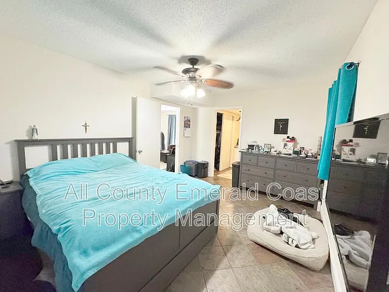 105 Country Club Dr — Photo 14