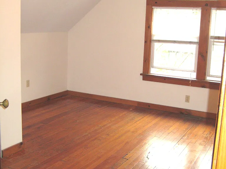 101 Harvard St — Photo 32