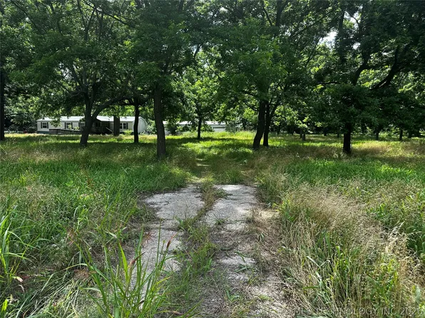 15150 S 4050th Rd, Oologah, OK 74053