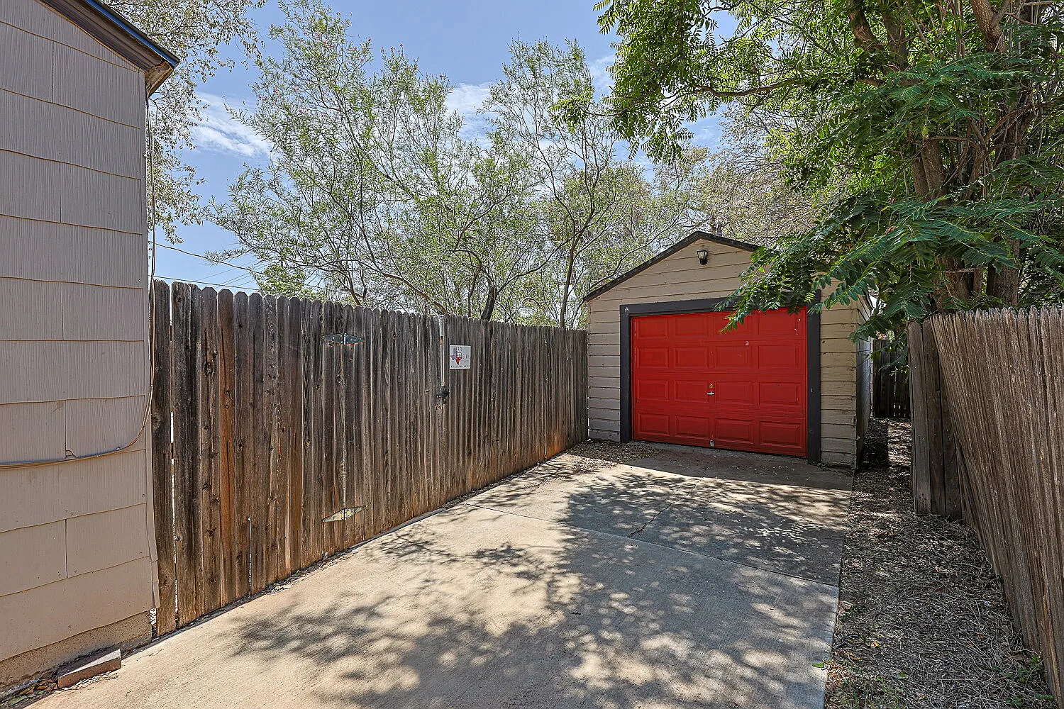 2 bed, 1.0 bath, 1186 sqft, $1,250 — Photo 4