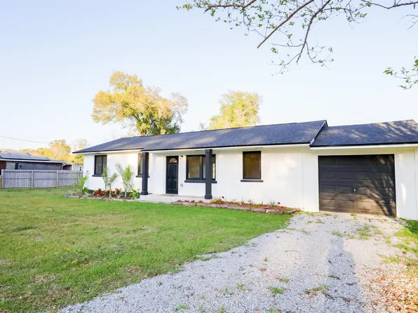 4732 Pine Ln, Pace, FL 32571