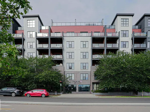 10518 113th St NW #607, Edmonton, AB T5H 0C6
