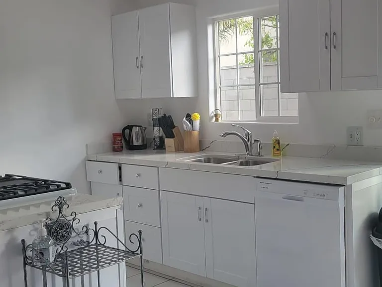 1430 Manhattan Beach Blvd #2 — Photo 33