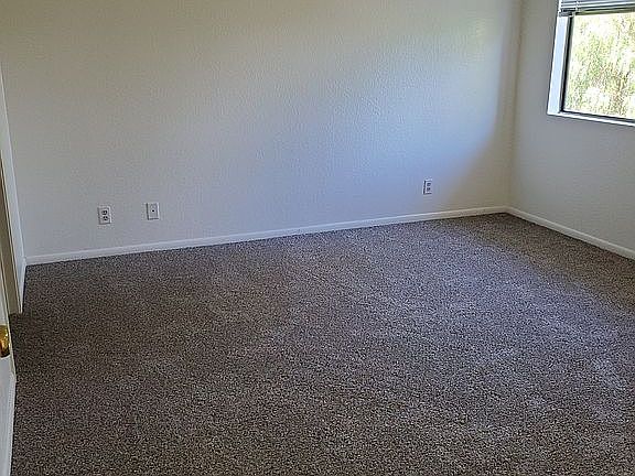 3rd image of 4455 Rockland Pl APT 20