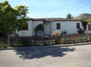 208 Esparto Ave, Pismo Beach, CA 93449