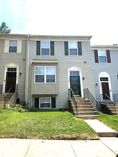 940 Newington Ct Photo 1