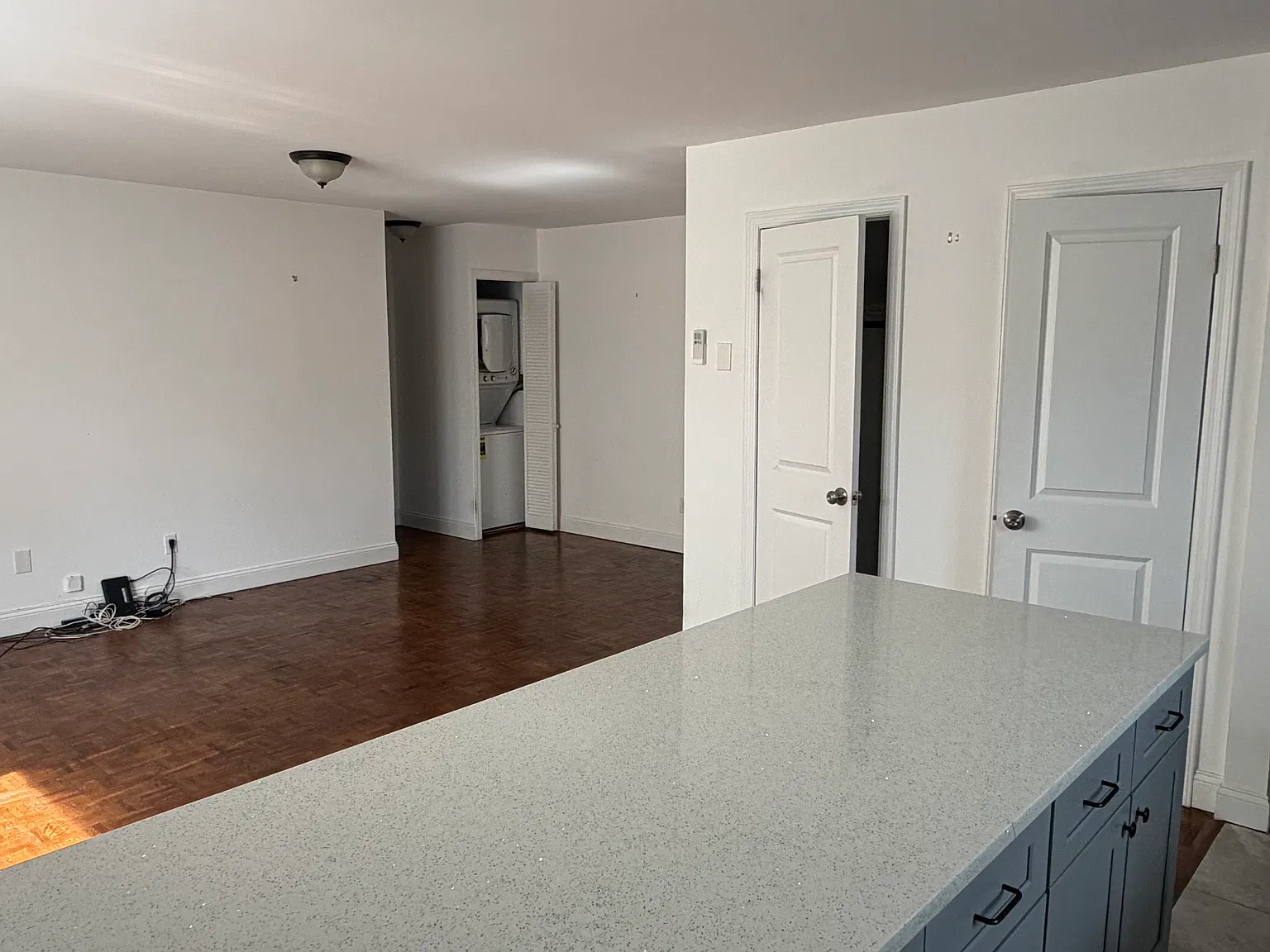 1 bed, 750 sqft, $2,200 — Photo 3