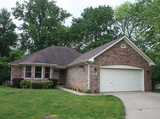 5916 Bryan Dr, Indianapolis, IN