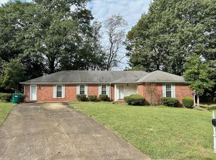 85 N Hampton Ln, Jackson, TN 38305