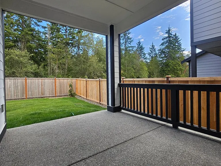 2700 Wonderland Way — Photo 38