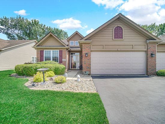 1245 Poppyfield Pl, Schererville, IN 46375