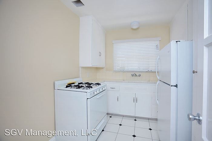 1st image of 680 Mira Monte Pl