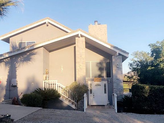 2nd image of 9837 Hierba Rd