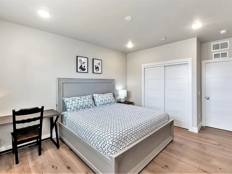 1145 E Helling Cir #103 — Photo 30